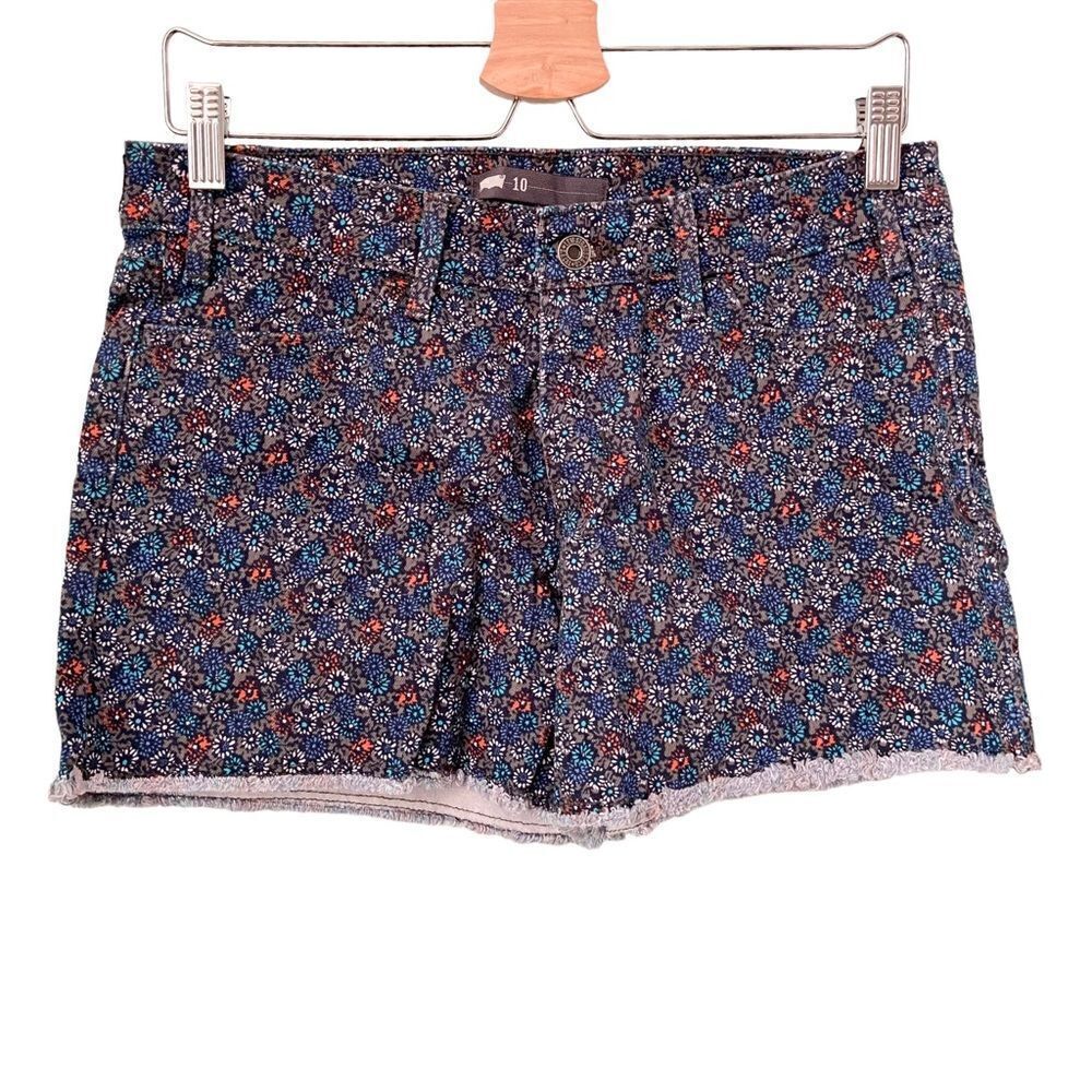 Levi's Strauss Floral Denim Raw-Hem in Size 10